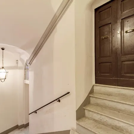 120m² 2 Slaapkamer, 1 Privé Badkamer In Navona